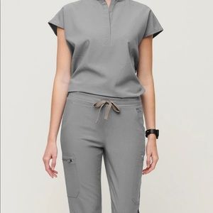 Dark space grey oversized scrub top brand new!